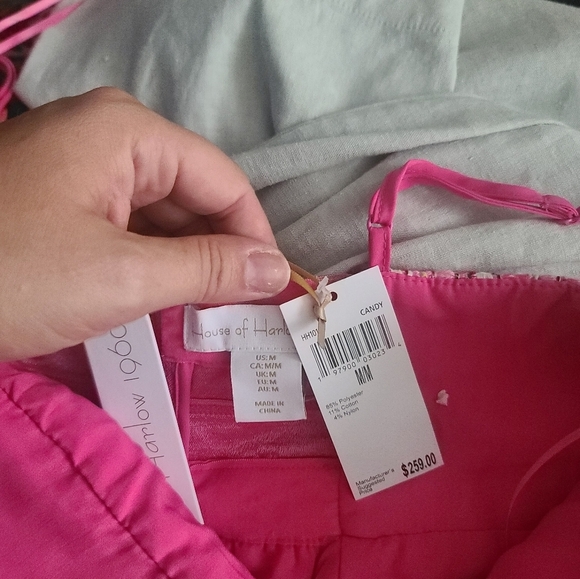 REVOLVE House of Harlow 1960. NWT. Candy Pink V-Neck Tweed. Dress Size M - Picture 9 of 10